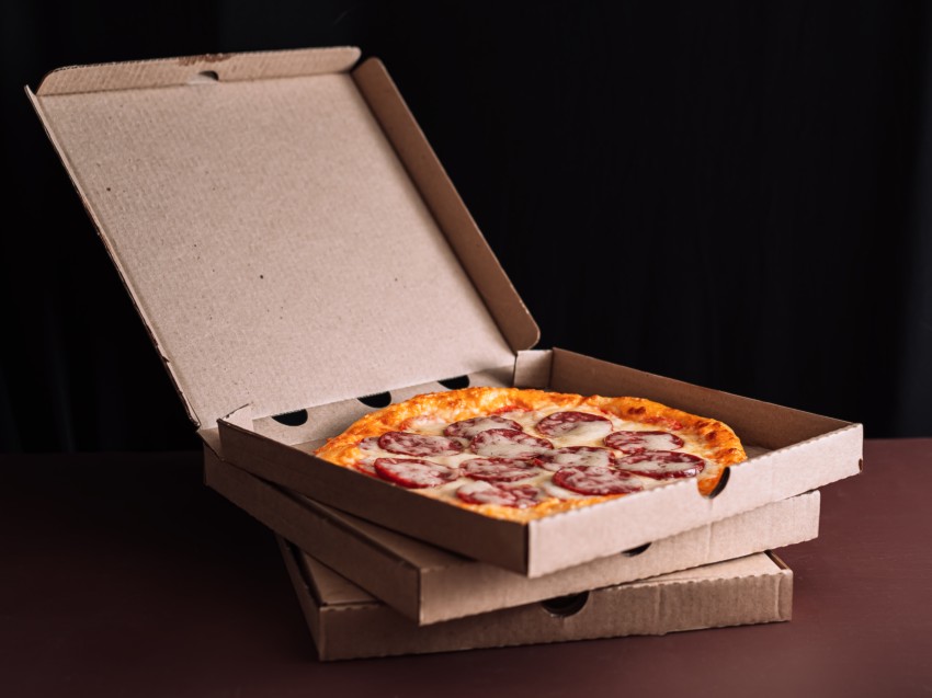 Karton na pizze Janbox